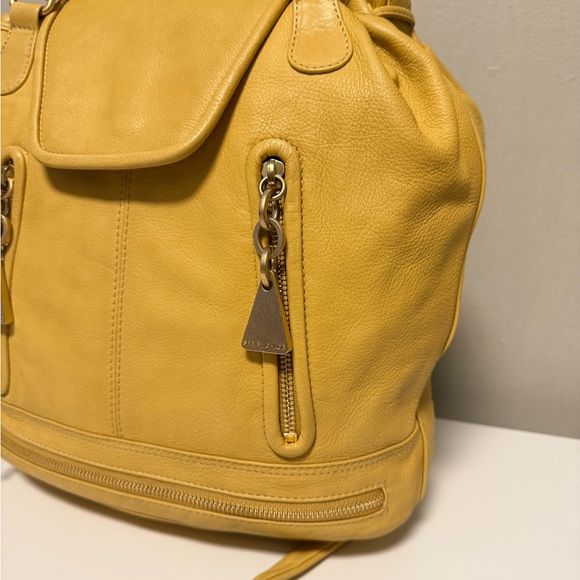 SEE BY CHLOE 2WAY Shoulder Bag Leather Tassel Yellow Authentic - Picture 3 of 14